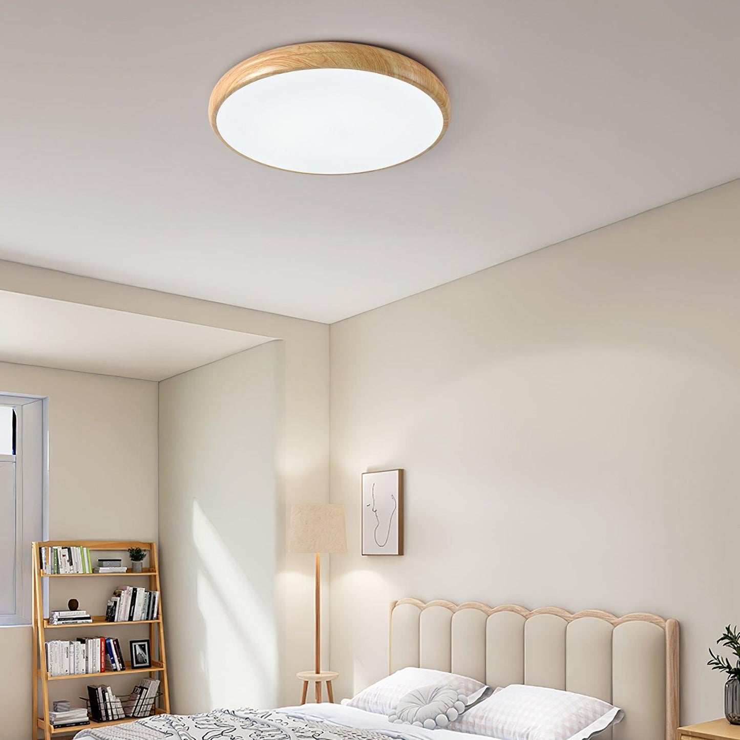 Liro | Elegant Round Wood Grain Flush Mount Ceiling Light