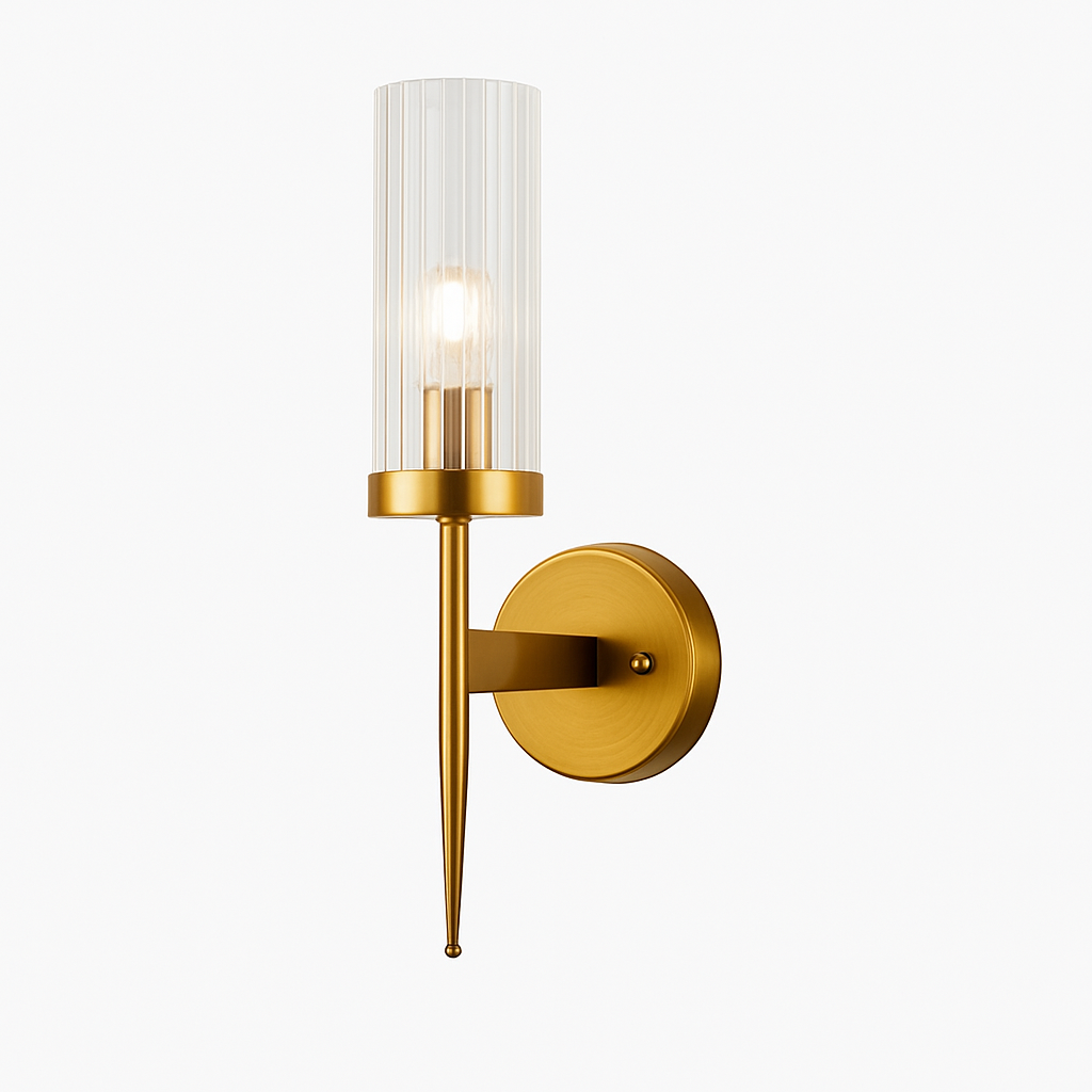 Solvandre | Linear Brushed Brass Sculptural Wall Light