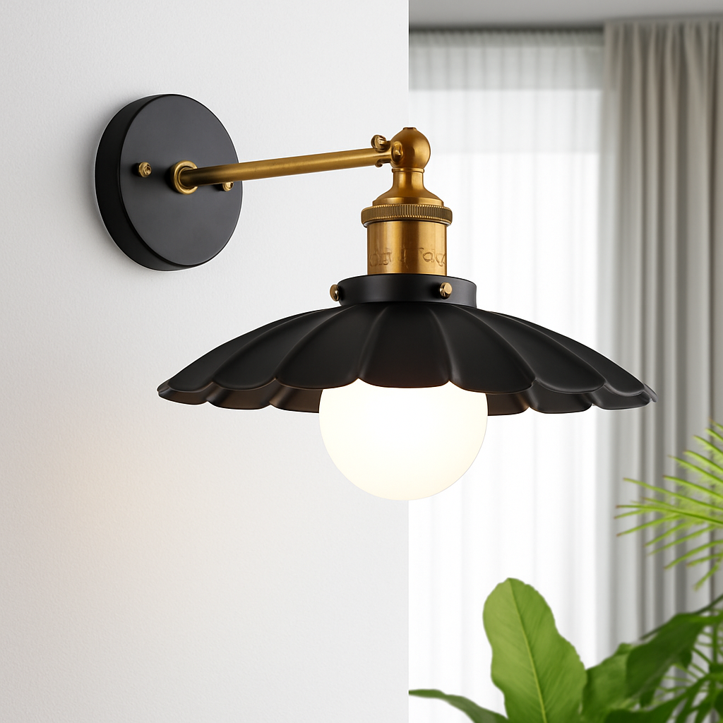 Thorneka | Ribbed Iron Vintage Decorative Wall Light