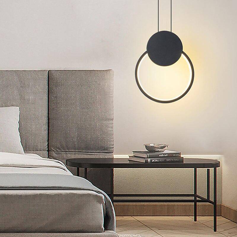 Veyndara | Linear Geometric Metal Frame Pendant Light