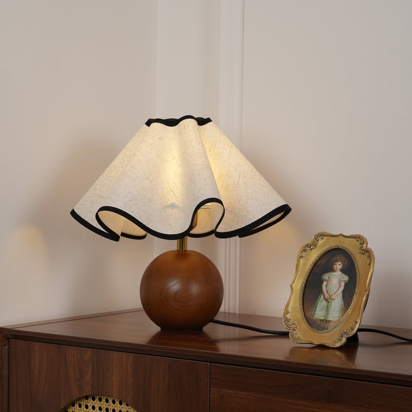 Meriloch | Sculptural Wave Fabric Wooden Base Table Lamp
