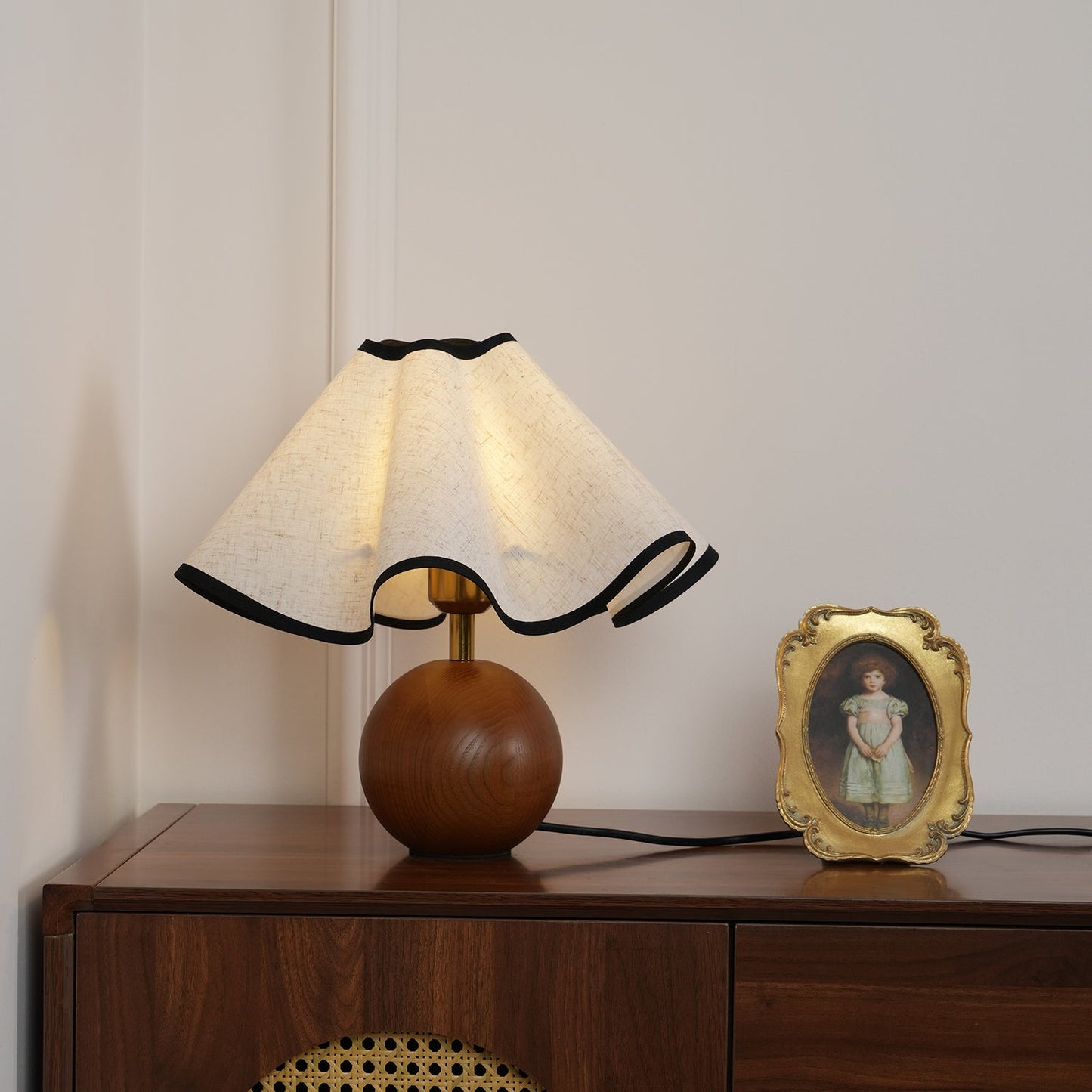 Meriloch | Sculptural Wave Fabric Wooden Base Table Lamp